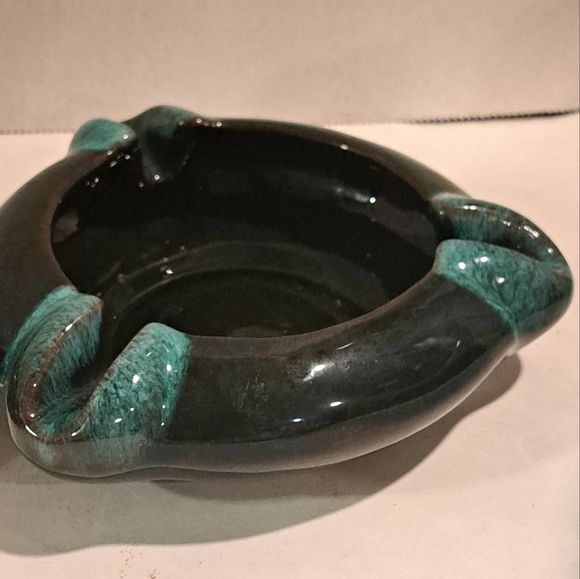 2 Vintage Canuck Pottery Canada Ashtray Brown & Green-Blue Turquoise. - Picture 3 of 7